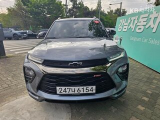 2022 Chevrolet TrailBlazer III, серый, 1750000 рублей, вид 2