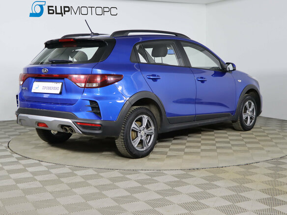2021 Kia Rio X IV Рестайлинг, синий, 1499990 рублей - вид 4