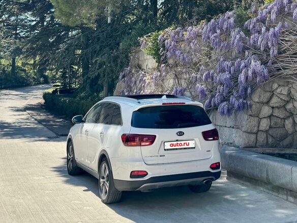 2019 Kia Sorento III Prime Рестайлинг, белый, 3500000 рублей - вид 18