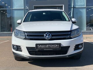2012 Volkswagen Tiguan I Рестайлинг, белый, 1090000 рублей, вид 1
