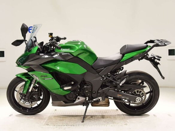 2020 Kawasaki Ninja 1000 SX, зелёный