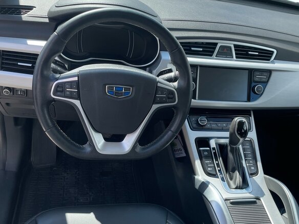 2019 Geely Atlas I, белый, 1750000 рублей - вид 10