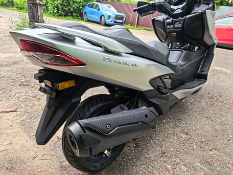 2021 Suzuki Burgman (SkyWave) 400, серебристый, 525000 рублей, вид 3