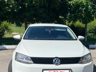 2013 Volkswagen Jetta VI, белый, 965000 рублей, вид 1