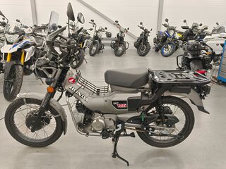 2023 Honda Super Cub, серый, 540000 рублей, вид 4