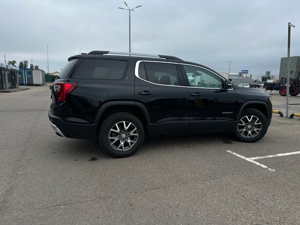 2022 GMC Acadia II Рестайлинг, чёрный, 3600000 рублей - вид 9