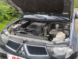 2012 Mitsubishi L200 IV, серебристый, 1250000 рублей, вид 2