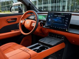 2026 Toyota bZ3X 50 kWh, серебристый, 3249000 рублей, вид 3