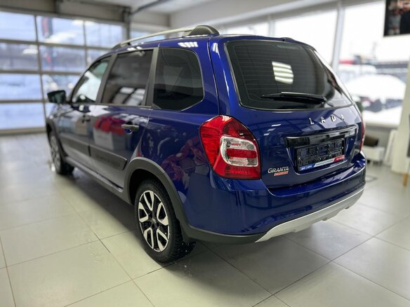 2026 Lada (ВАЗ) Granta Cross I Рестайлинг, синий - вид 2
