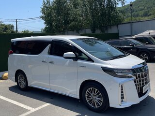 2020 Toyota Alphard III Рестайлинг, белый, 4700000 рублей, вид 4