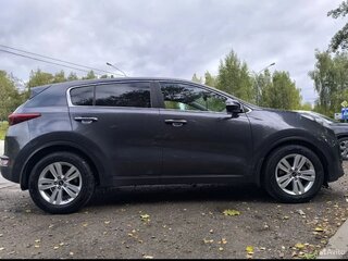 2017 Kia Sportage IV, серый, 1490000 рублей, вид 4