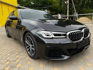 2023 BMW 5 серии 520i VII (G30/G31/G38) Рестайлинг, чёрный, 5650000 рублей, вид 1