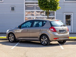 2010 Kia Ceed I Рестайлинг, серебристый, 795000 рублей, вид 4