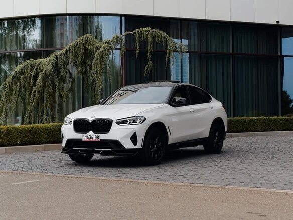 2023 BMW X4 30i II (G02) Рестайлинг, белый, 6698000 рублей - вид 1