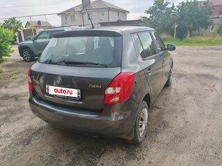 2011 Skoda Fabia II Рестайлинг, серый, 600000 рублей, вид 5