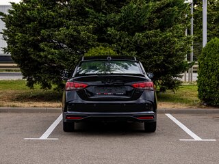 2022 Hyundai Solaris II Рестайлинг, чёрный, 1365000 рублей, вид 5