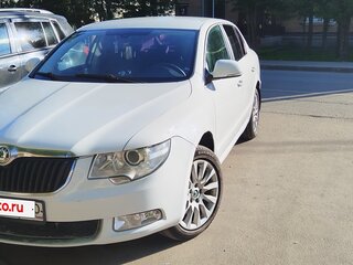 2012 Skoda Superb II, белый, 650000 рублей, вид 1