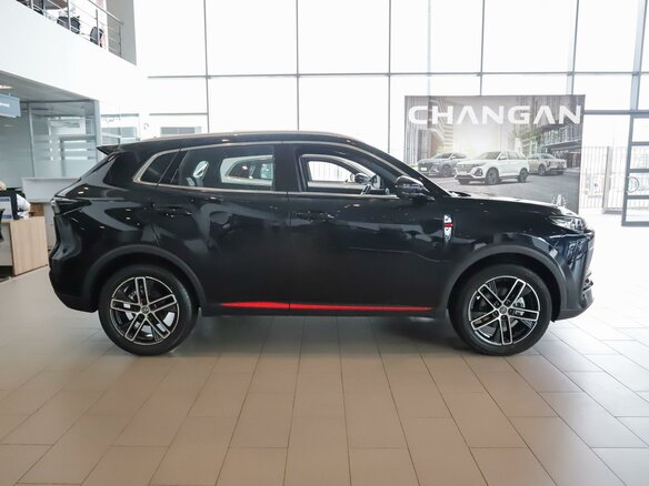 2025 Changan UNI-S I, чёрный - вид 4