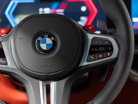 2026 BMW X6 M Competition III (F96) Рестайлинг, зелёный - вид 16