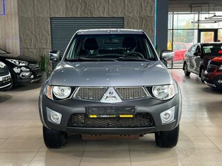2011 Mitsubishi L200 IV, серебристый, 1180000 рублей, вид 2