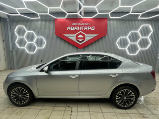 2017 Skoda Octavia III (A7) Рестайлинг, серебристый, 1540000 рублей, вид 4