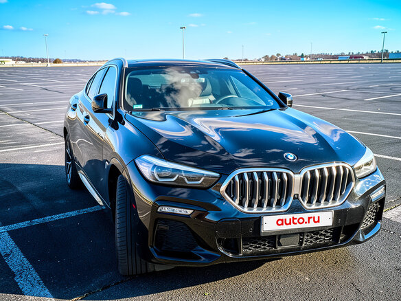 2020 BMW X6 30d III (G06), синий, 6500000 рублей - вид 1
