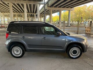 2016 Skoda Yeti I Рестайлинг, серый, 993000 рублей, вид 3