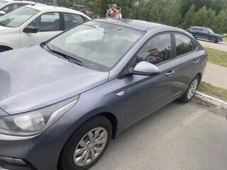2017 Hyundai Solaris II, серый, 862700 рублей, вид 1