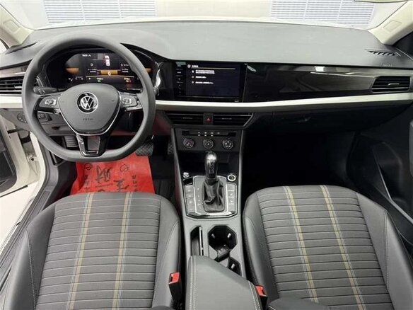 2022 Volkswagen Lavida III Рестайлинг, белый, 1450000 рублей - вид 9