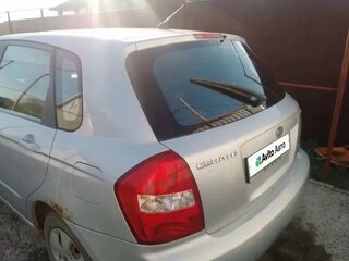 2005 Kia Cerato I, серебристый, 360000 рублей, вид 5