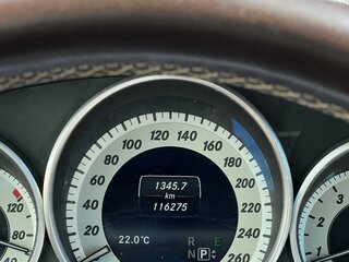 2015 Mercedes-Benz E-Класс 200 IV (W212, S212, C207) Рестайлинг, белый, 1920000 рублей, вид 2