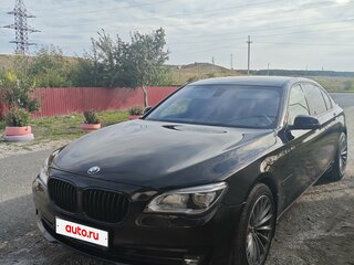 2013 BMW 7 серии Long 740Li xDrive V (F01/F02/F04) Рестайлинг, чёрный, 2690000 рублей, вид 1
