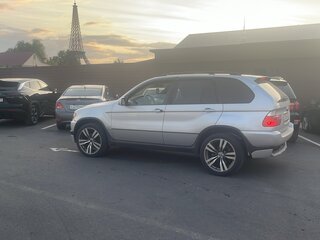 2006 BMW X5 4.4i I (E53) Рестайлинг, серебристый, 700000 рублей, вид 3