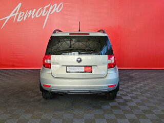 2014 Skoda Yeti I Рестайлинг, бежевый, 1150000 рублей, вид 4