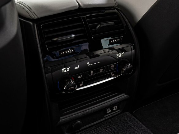 2021 BMW M5 Competition VI (F90) Рестайлинг, серый, 12465000 рублей - вид 36