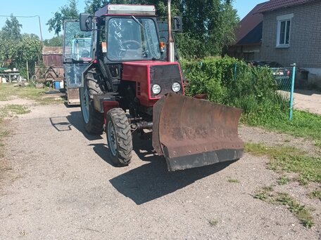 2004 ЛТЗ 60АВ, красный, 600000 рублей, вид 1