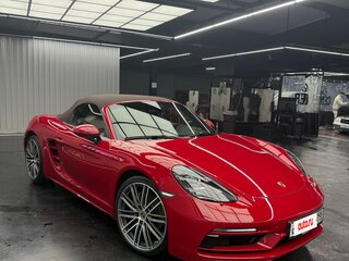 2020 Porsche Boxster IV 718 (982), красный, 7500000 рублей, вид 3