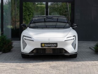 2025 Avatr 06, белый, 3115405 рублей, вид 2