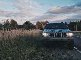 1999 Jeep Grand Cherokee II (WJ), серый, 900000 рублей, вид 1