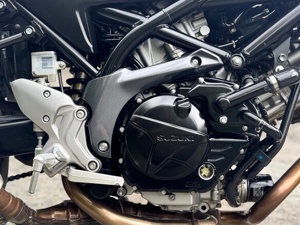 2016 Suzuki SV 650, белый, 500000 рублей - вид 29