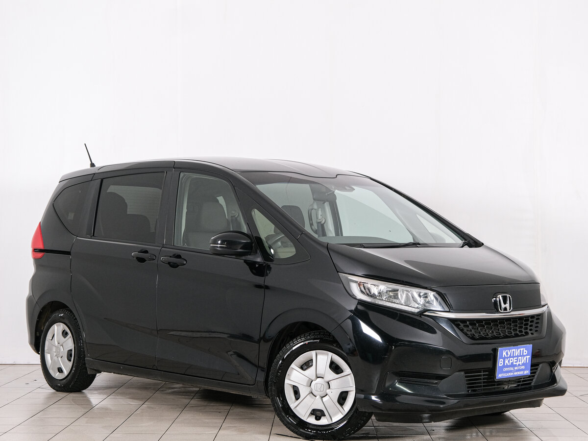 Открыть фотографии: Honda Freed II Рестайлинг