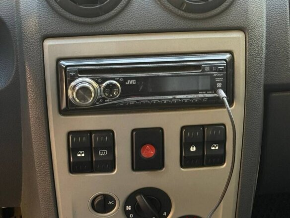 2007 Renault Logan I, серый, 230000 рублей - вид 12
