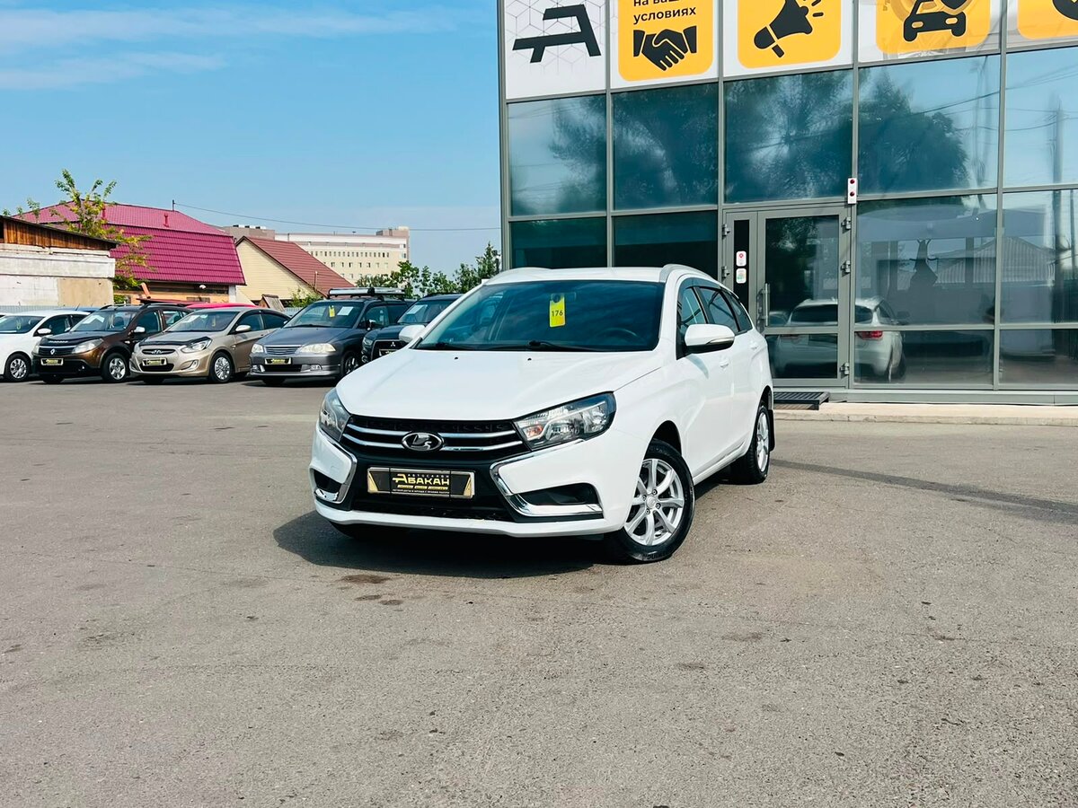 Открыть фотографии: Lada (ВАЗ) Vesta I