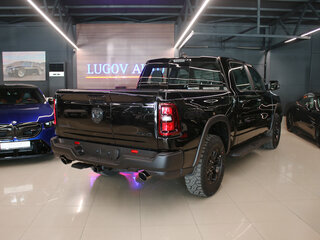2026 Ram 1500 Crew Cab V Рестайлинг, чёрный, 9950000 рублей, вид 4