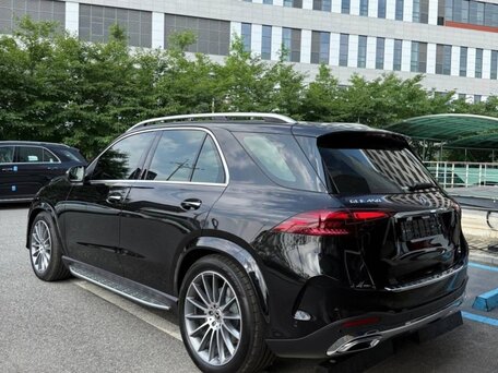 2026 Mercedes-Benz GLE 450 II (V167) Рестайлинг, чёрный, 13990000 рублей, вид 3