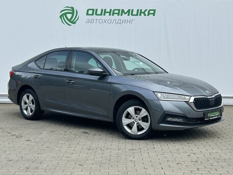 2020 Skoda Octavia IV (A8), серый, 1780000 рублей, вид 3