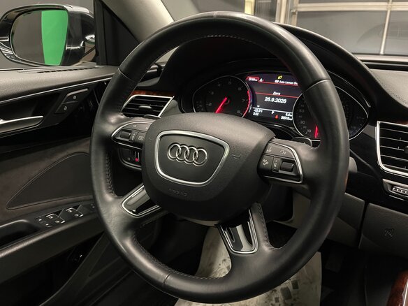 2013 Audi A8 III (D4), чёрный, 2530000 рублей - вид 26