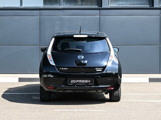 2017 Nissan Leaf 30kWh I (ZE0/AZE0), чёрный, 1358000 рублей, вид 4