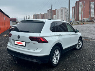 2018 Volkswagen Tiguan II, белый, 2520000 рублей, вид 5