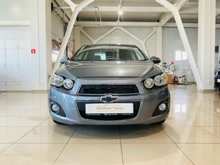 2013 Chevrolet Aveo II, серый, 550000 рублей, вид 3
